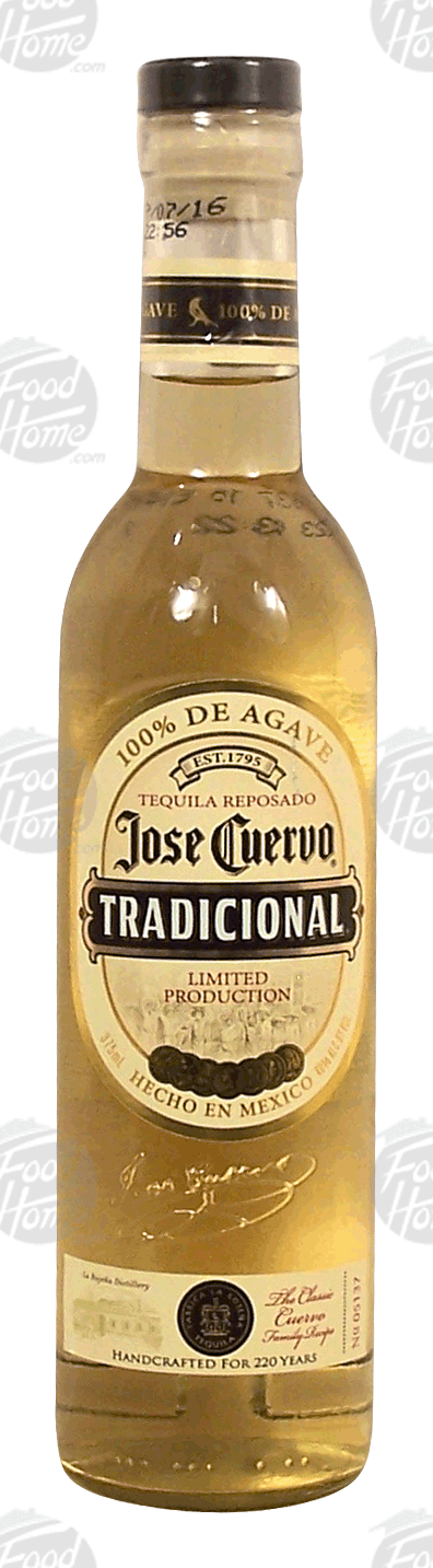 Jose Cuervo Tradicional tequilla, 100% de agave, 40% alc. by vol. Full-Size Picture